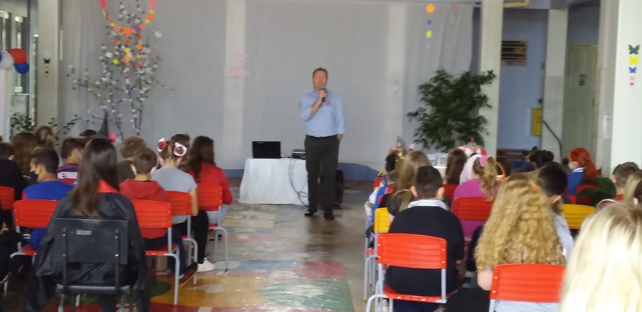 HOMENAGEM AOS SERVIDORES DA EDUCAÇÃO! 🍎